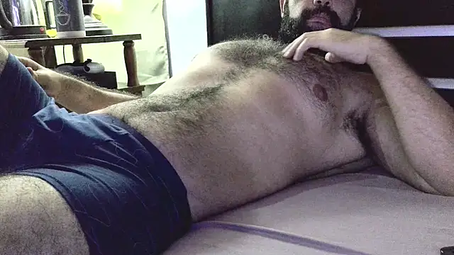 Snapshot of machoathome chatting on February 9, 3:00 am machoathome online show from February 9, 3:00 am