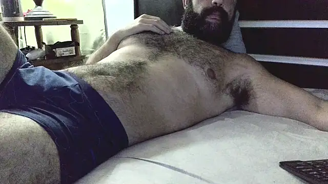 Snapshot of machoathome chatting on February 28, 3:26 am machoathome online show from February 28, 3:26 am