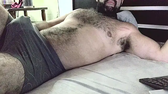 Snapshot of machoathome chatting on March 12, 11:33 pm machoathome online show from March 12, 11:33 pm