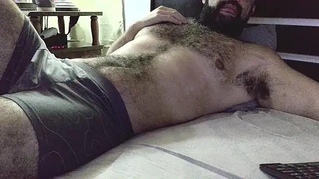 Snapshot of machoathome chatting on March 13, 3:54 am machoathome online show from March 13, 3:54 am