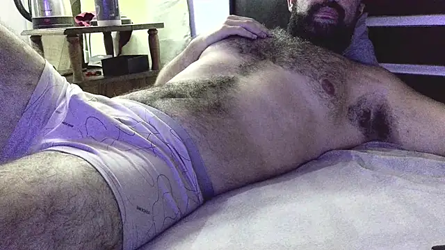 Snapshot of machoathome chatting on March 16, 2:53 am machoathome online show from March 16, 2:53 am