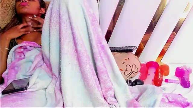 Ebony beautifull online show from December 27, 8:24 am