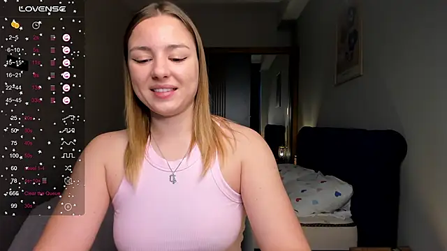 ThreeshaWhite online show from March 23, 4:49 am