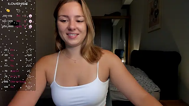 ThreeshaWhite online show from September 11, 4:56 am