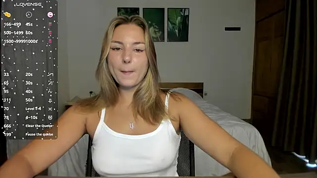 ThreeshaWhite online show from May 10, 1:11 am
