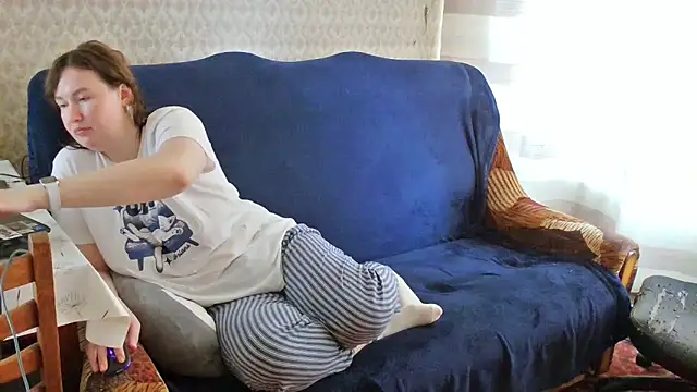 franceska blue online show from March 29, 9:20 am