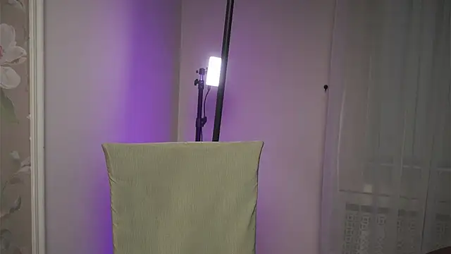 PixieMeow  online show from February 14, 2:12 pm