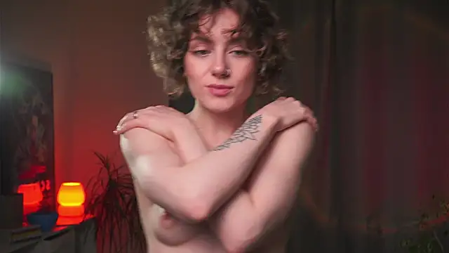 PixieMeow  online show from October 12, 1:21 pm