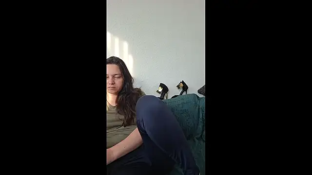 Cyndee Winter online show from September 9, 4:06 pm