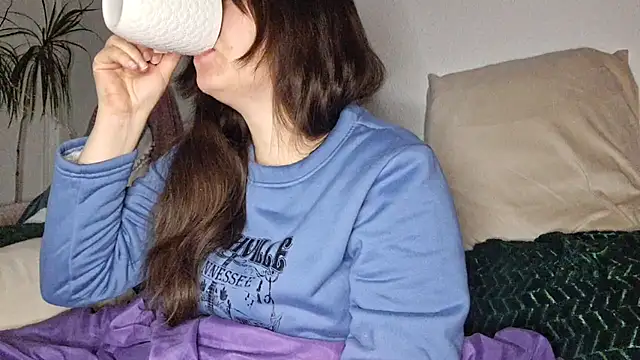 Cyndee Winter online show from November 6, 8:54 pm