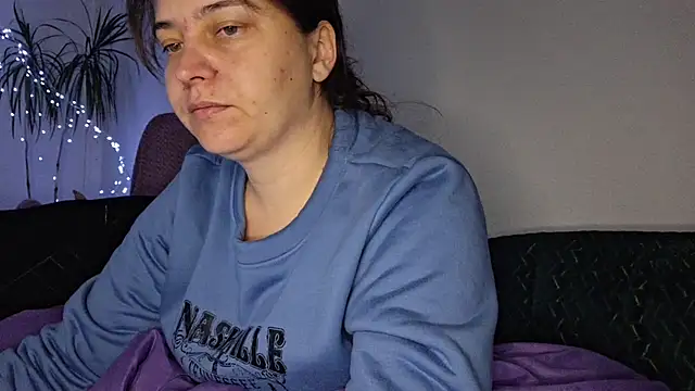 Cyndee Winter online show from November 16, 2:44 pm