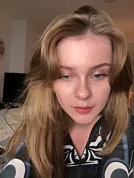 Snapshot of MaribelRiver chatting on December 23, 10:44 pm MaribelRiver online show from December 23, 10:44 pm