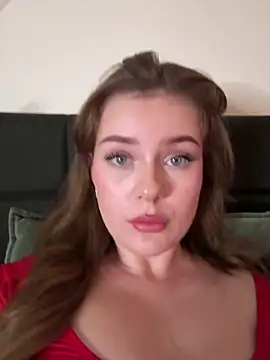 Snapshot of MaribelRiver chatting on December 31, 5:07 pm MaribelRiver online show from December 31, 5:07 pm