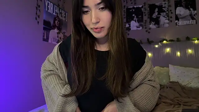 Anisawithlove online show from December 5, 5:42 pm