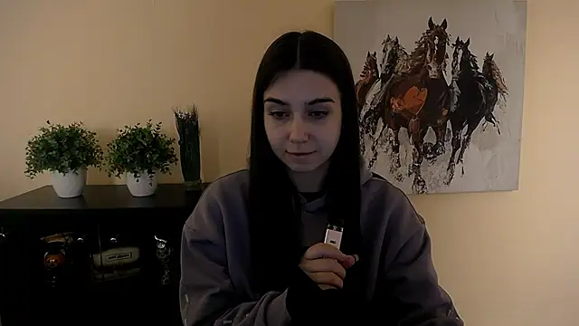 Lili magic online show from November 20, 1:55 pm