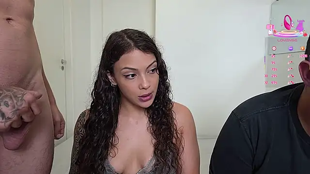 melissajhonny1 online show from April 13, 11:10 pm