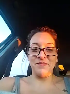 Snapshot of bella8769 chatting on March 9, 12:14 am bella8769 online show from March 9, 12:14 am