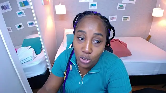 Snapshot of kiara_evanss chatting on January 14, 2:00 pm kiara evanss online show from January 14, 2:00 pm