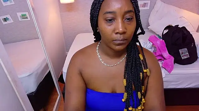 Snapshot of kiara_evanss chatting on September 15, 2:39 pm kiara evanss online show from September 15, 2:39 pm