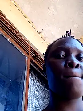 Snapshot of pretty_amaal chatting on February 12, 11:18 am pretty amaal online show from February 12, 11:18 am