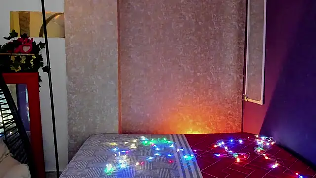 HalaanaTendeer online show from March 11, 12:50 pm