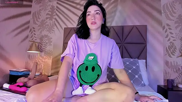 LIAH IZUMI online show from January 13, 11:52 am