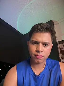 Snapshot of Niicky1_ chatting on July 16, 9:21 pm Niicky1 online show from July 16, 9:21 pm