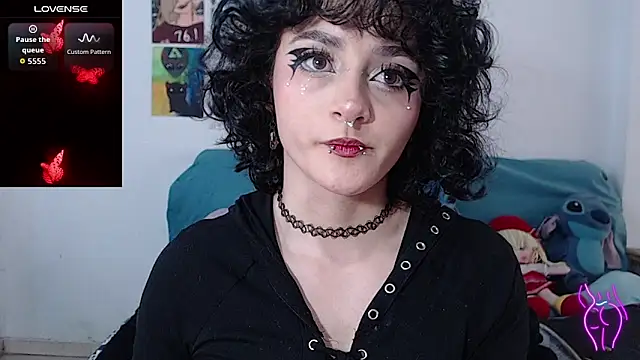 Snapshot of kitty22_ chatting on September 27, 1:38 pm kitty22  online show from September 27, 1:38 pm