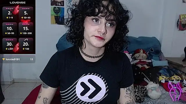 Snapshot of kitty22_ chatting on September 30, 12:32 pm kitty22  online show from September 30, 12:32 pm