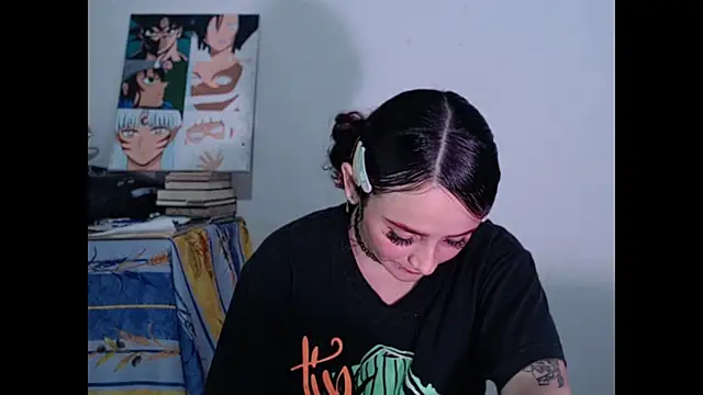 kitty22  online show from April 22, 2:51 pm