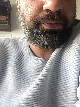 lund lol online show from February 12, 9:42 am