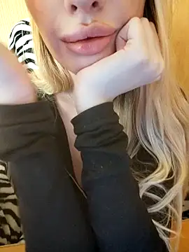 Elza kom online show from March 4, 10:02 am