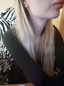 Elza kom online show from March 8, 6:21 am