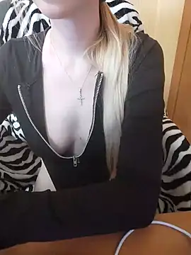 Elza kom online show from March 22, 11:21 am