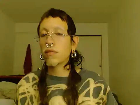 azazel magdalxn online show from April 27, 2:09 am