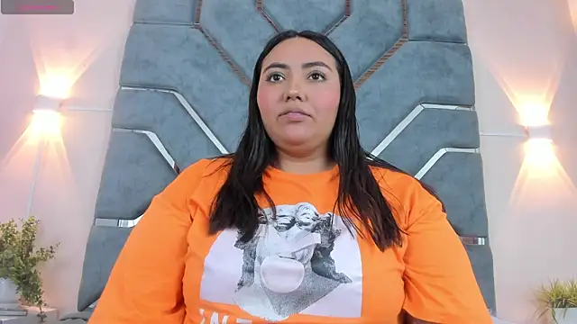 LucciaPorter online show from January 13, 6:57 pm