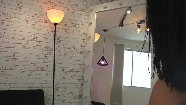 Sofhia cruz online show from March 4, 7:42 pm