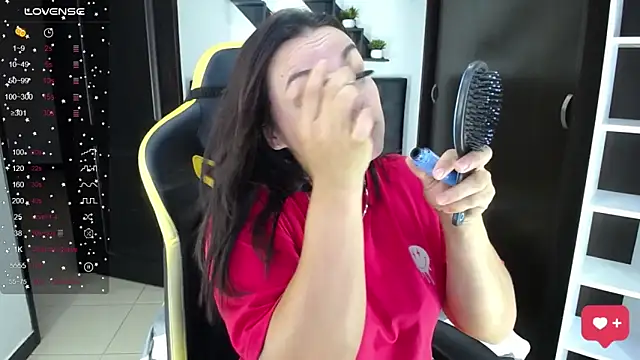 kendalladam online show from October 23, 8:18 pm