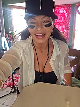 Erotic and Exotic online show from February 8, 9:18 pm