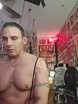 luvs2cumm69 online show from July 17, 2:07 am