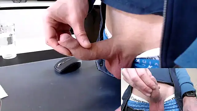 Snapshot of sperma_tributes chatting on January 7, 12:09 pm sperma tributes online show from January 7, 12:09 pm