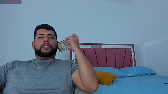 passionate love22 online show from April 7, 10:42 pm