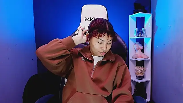 JadaRoberts online show from October 24, 12:12 pm