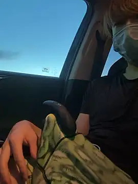 issy19 online show from September 15, 9:20 am