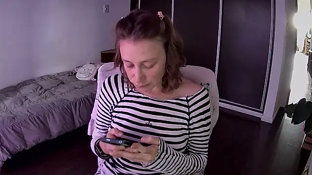 stupid babybird online show from December 1, 9:42 pm