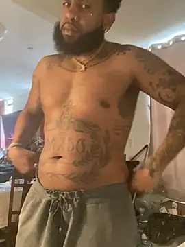 MilkyMontana online show from April 25, 1:41 pm