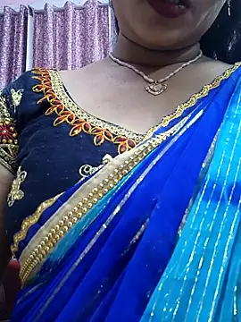 Snapshot of Ritasingh-0461 chatting on October 22, 8:03 am Ritasingh-0461 online show from October 22, 8:03 am