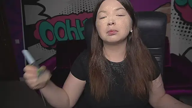 RosieMoons online show from September 10, 7:25 pm