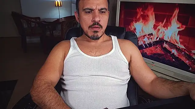 officeman7 online show from February 8, 5:08 pm