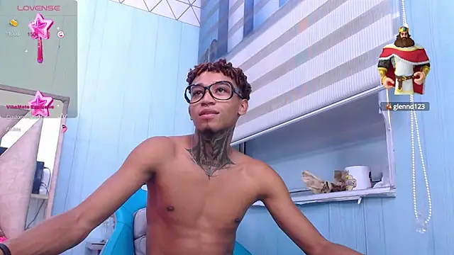 sexy blacks  online show from January 17, 5:30 pm